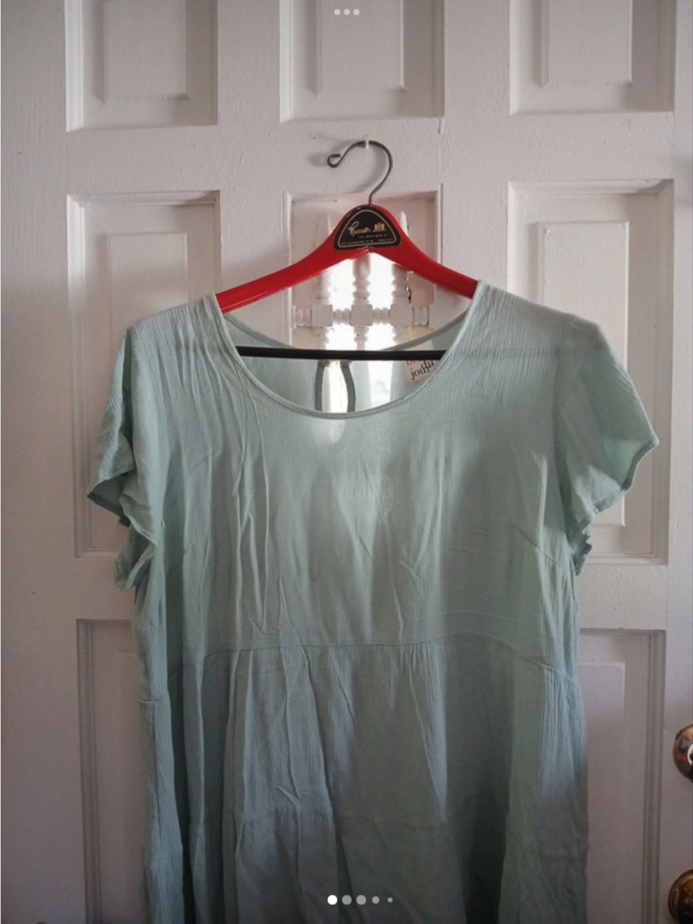 Belle Du Jour Mint Green Scoop Neck Tunic